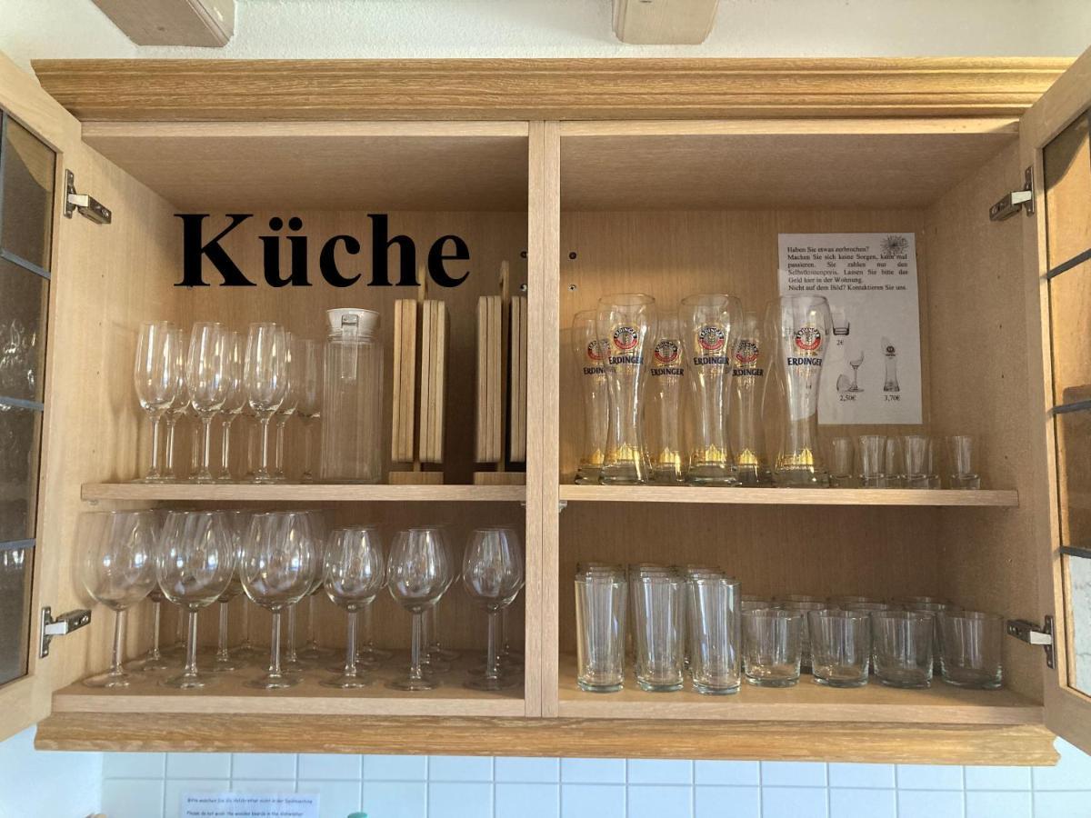 4-Zimmer Kinderfreundliche Ferienwohnung フリードリヒスハーフェン エクステリア 写真
