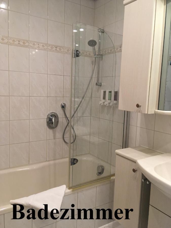 4-Zimmer Kinderfreundliche Ferienwohnung フリードリヒスハーフェン エクステリア 写真